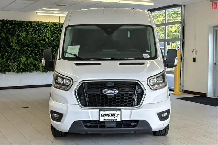 $28495 : Ford Transit 2023 350 XL 3dr image 9