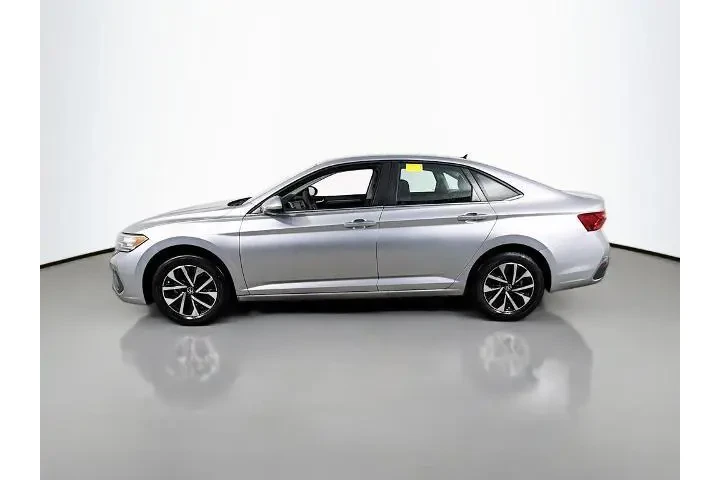 $18250 : Volkswagen Jetta 2022 S 4dr image 4