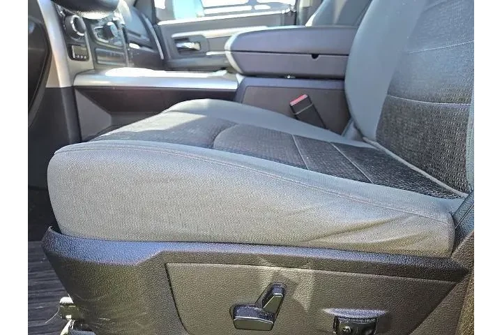 $18552 : Ram 1500 Classic 2019 4x2 Wa image 7