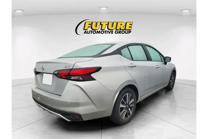 $14888 : Nissan Versa 2021 SV 4dr Sed image 3
