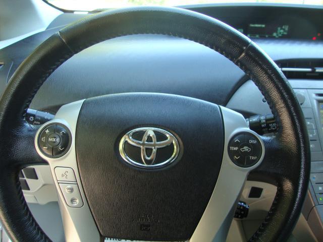 $5690 : 2012 TOYOTA PRIUS2012 TOYOTA image 10