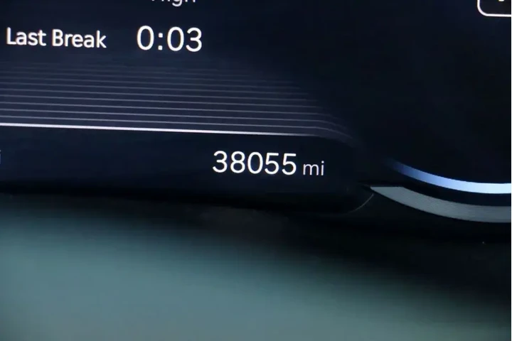 $33500 : Genesis GV70 2023 AWD 2.5T S image 10