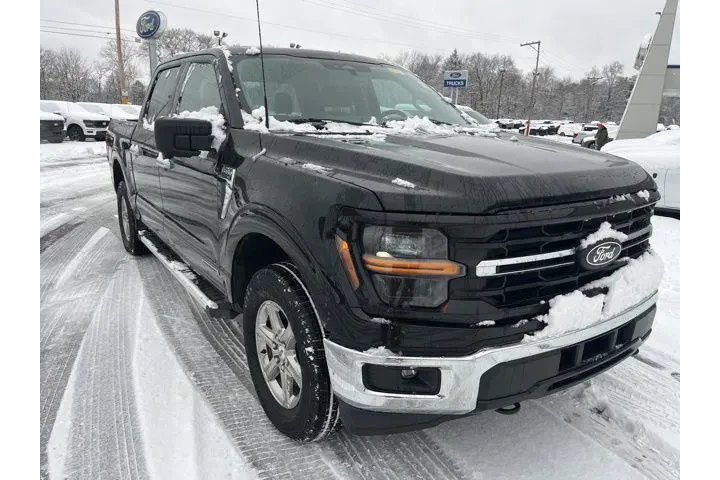 $37999 : Ford F-150 2024 4x4 XLT 4dr image 3
