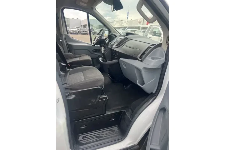 $28988 : Ford Transit 2018 350 XL 3dr image 3