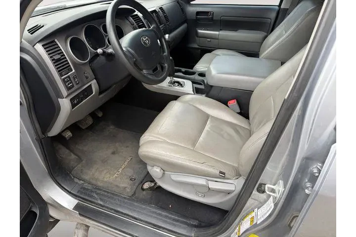 $14961 : Toyota Tundra 2012 4x4 Grade image 9