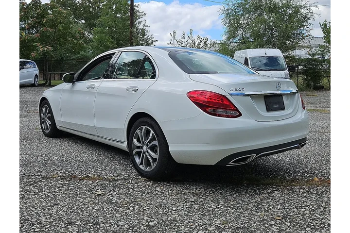 $15494 : Mercedes-Benz C-Class 2016 C image 3