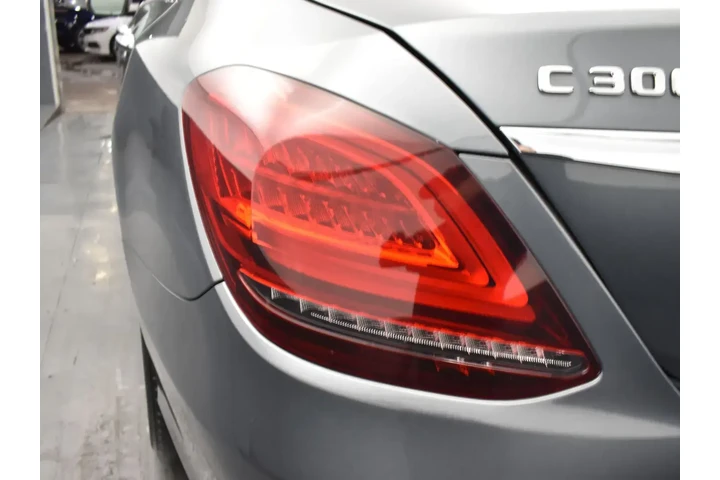 $16552 : Mercedes-Benz C-Class 2019 A image 8