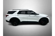 $28495 : Ford Explorer 2021 AWD ST 4d thumbnail