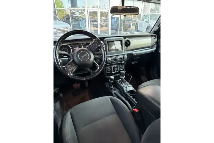 $27777 : Jeep Wrangler Unlimited 2020 image 8