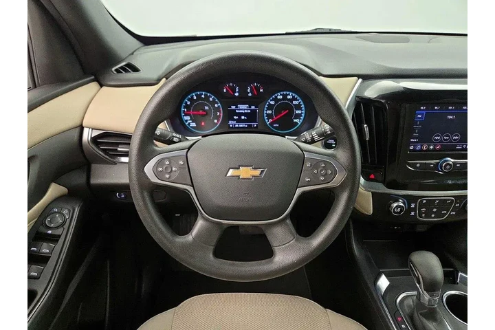 $25998 : Chevrolet Traverse 2023 LS 4 image 10