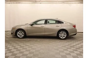 $15999 : Chevrolet Malibu 2023 LT 4dr thumbnail
