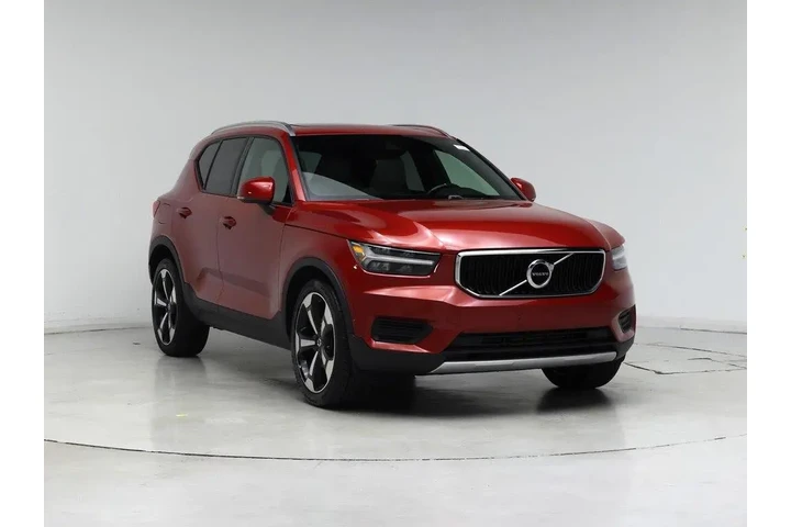 $23998 : Volvo XC40 2019 AWD T5 Momen image 1