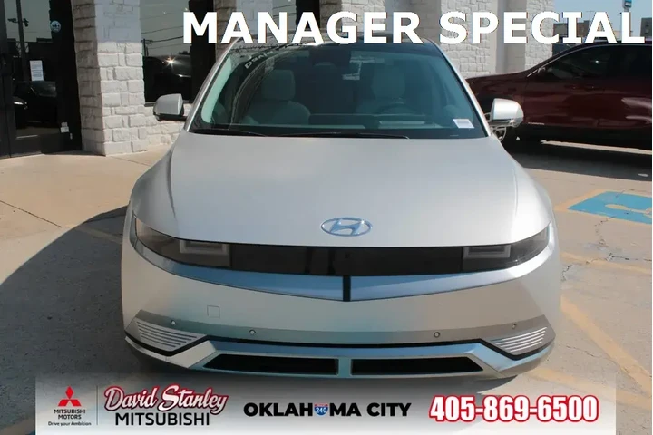 $27450 : Hyundai IONIQ 5 2024 AWD Dis image 6