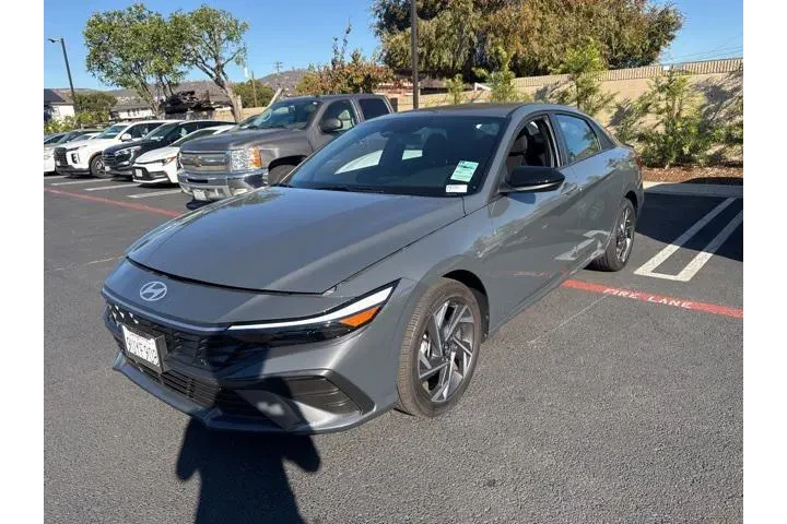$20900 : Hyundai ELANTRA 2025 SEL Spo image 1