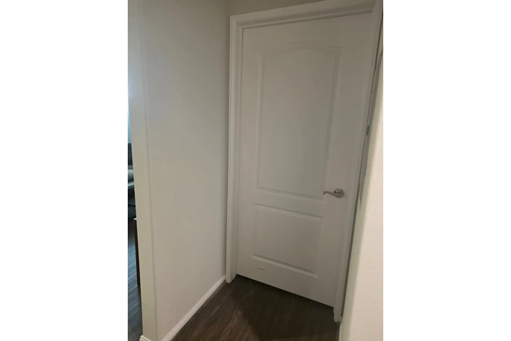 $950 : Rento cuarto privado Downtown image 3