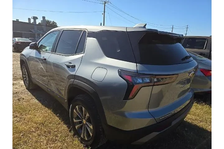 $26623 : Chevrolet Equinox 2025 4x4 L image 2