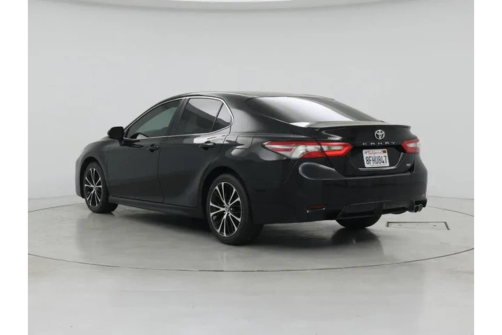 $19998 : Toyota Camry 2018 SE 4dr Sed image 2