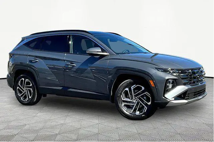 $38479 : Hyundai TUCSON Hybrid 2026 A image 3
