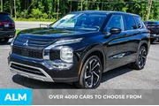 $20320 : Mitsubishi Outlander 2023 AW thumbnail