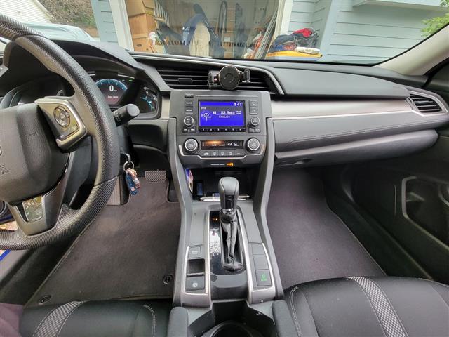 $9900 : 2019 Honda Civic LX Sedan 4D image 9