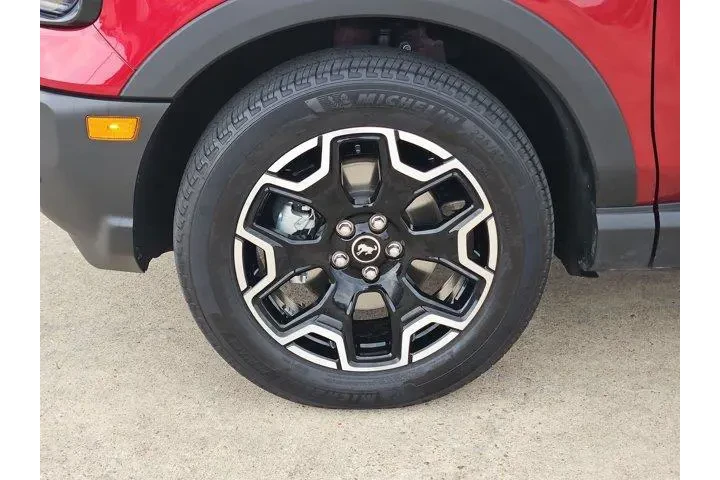 $29800 : Ford Bronco Sport 2025 AWD O image 10