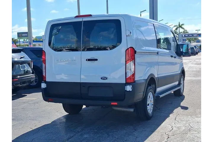 $36990 : Ford Transit 2025 250 3dr LW image 4