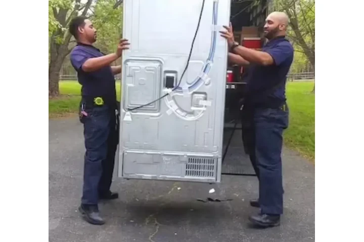 Costco DRIVER & HELPER LOWES image 5