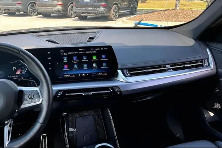 $35498 : BMW X1 2025 AWD xDrive28i 4d image 6