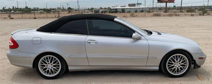 $3000 : 2005 Mercedes-Benz CLK CLK 320 image 3