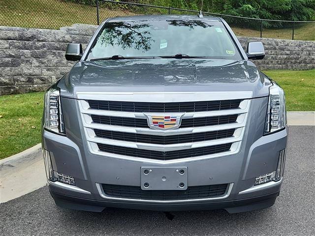 $38717 : 2019 CADILLAC Escalade Luxury image 8