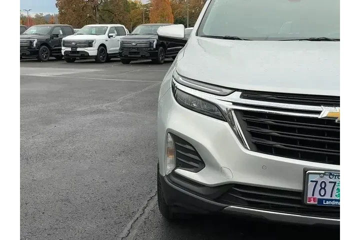 $19483 : Chevrolet Equinox 2022 4x4 L image 8