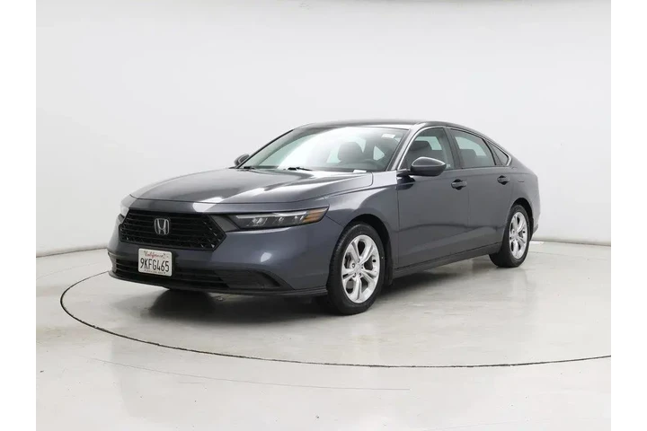 $24998 : Honda Accord 2024 LX 4dr Sed image 4