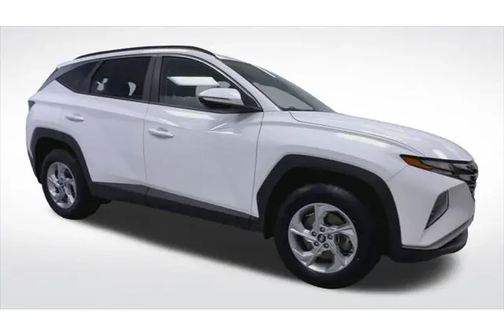 $25925 : Hyundai TUCSON 2023 AWD SEL image 2