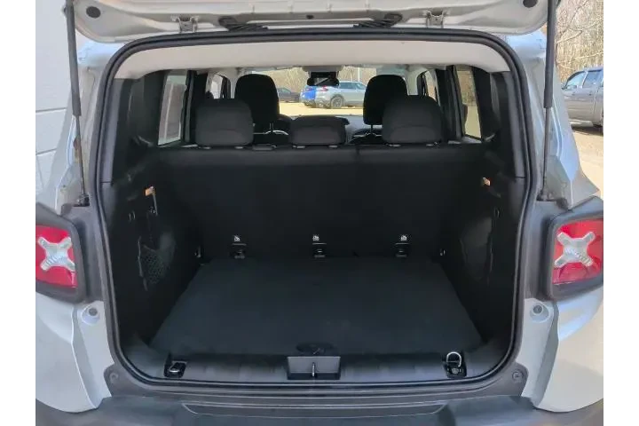 $8995 : Jeep Renegade 2017 4x4 Latit image 10