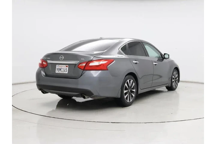 $13998 : Nissan Altima 2017 2.5 4dr S image 8