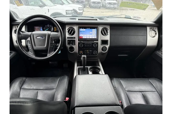 $15900 : Ford Expedition 2017 4x2 XLT image 5