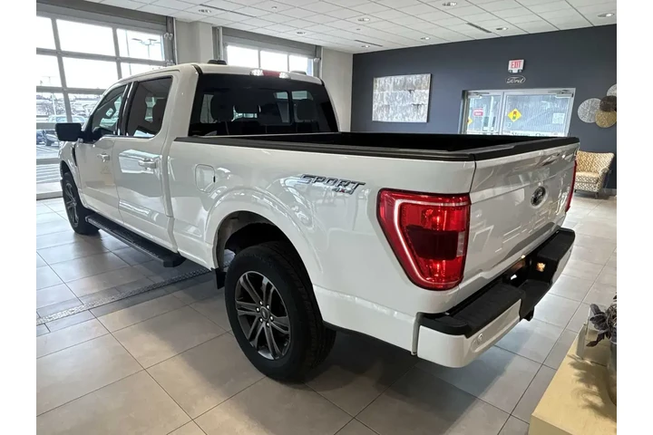 $39946 : Ford F-150 2022 4x4 XLT 4dr image 5