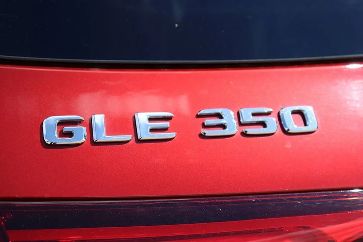 $32747 : 2021 GLE 350 SUV image 1