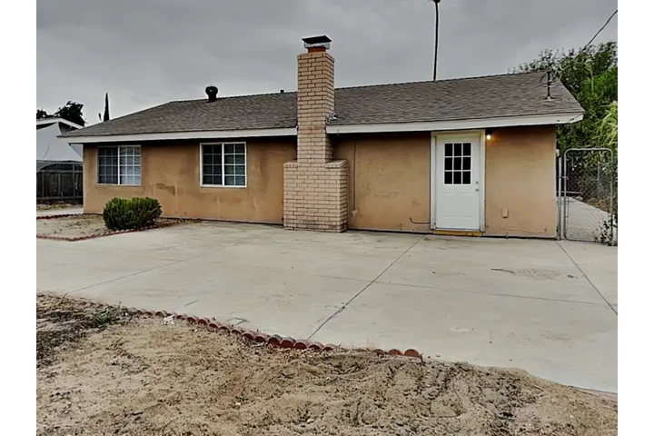 $1969 : Spacious 3-Bedroom Ready image 10