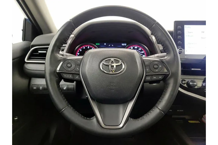$31998 : Toyota Camry 2023 AWD XSE 4d image 10