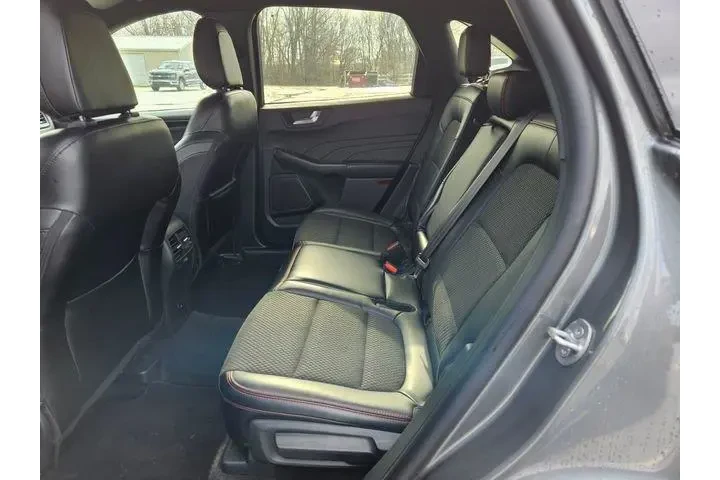 $24500 : Ford Escape 2025 AWD ST-Line image 9