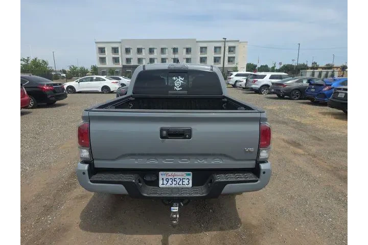$36900 : Toyota Tacoma 2021 4x4 TRD P image 5