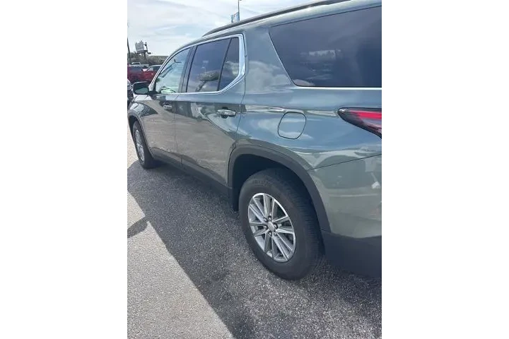 $29958 : Chevrolet Traverse 2022 4x4 image 6