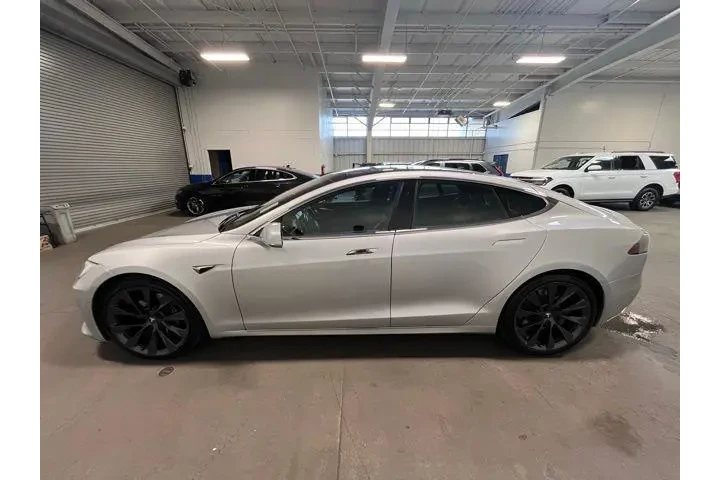 $23067 : Tesla Model S 2018 image 6