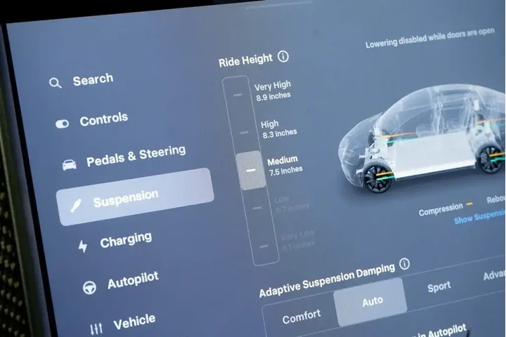 $37495 : Tesla Model X 2020 AWD Perfo image 10