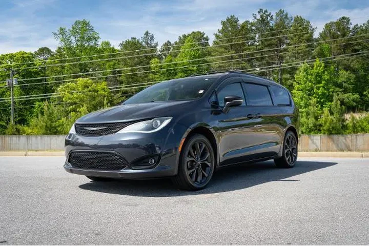$13888 : Chrysler Pacifica 2019 Limit image 3