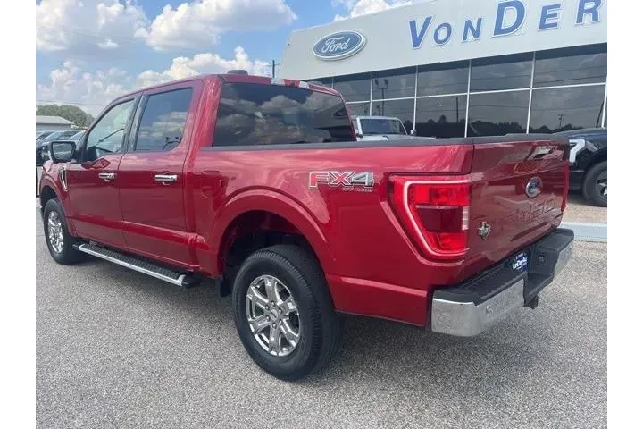 $35504 : Ford F-150 2022 4x4 XLT 4dr image 7