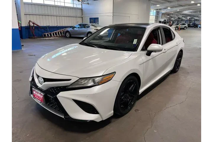 $25954 : Toyota Camry 2019 image 7