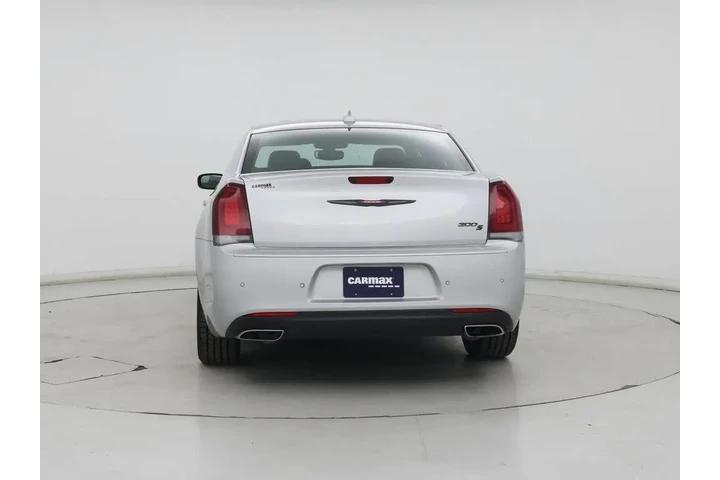 $24998 : Chrysler 300 2023 S V6 4dr S image 6