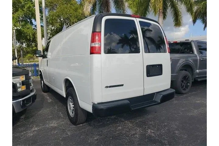 $15490 : Chevrolet Express 2019 2500 image 4
